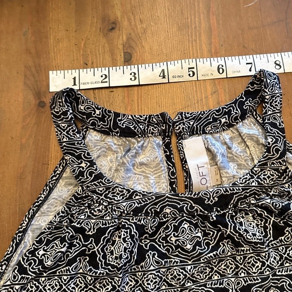 Loft Medium sleeveless black and white top - Picture 12 of 14